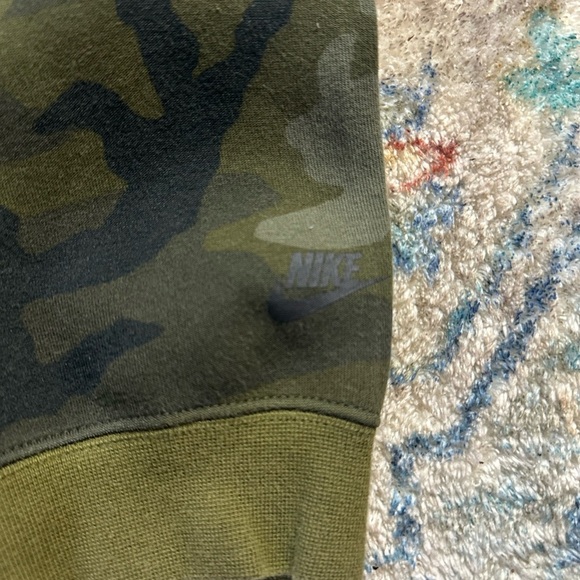 Nike Camouflage Zip-up Tech Fleece Hoodie Medium - Picture 6 of 7